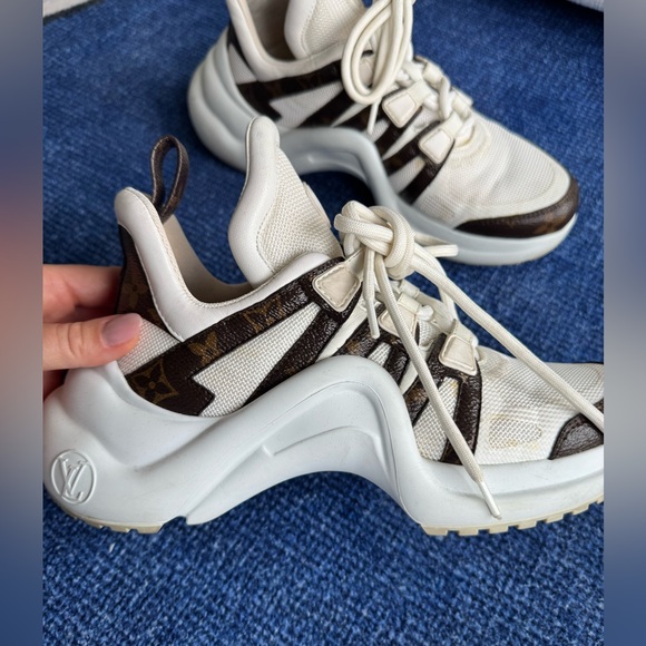 Louis Vuitton LV Archlight Sneakers size 36 - Picture 1 of 6